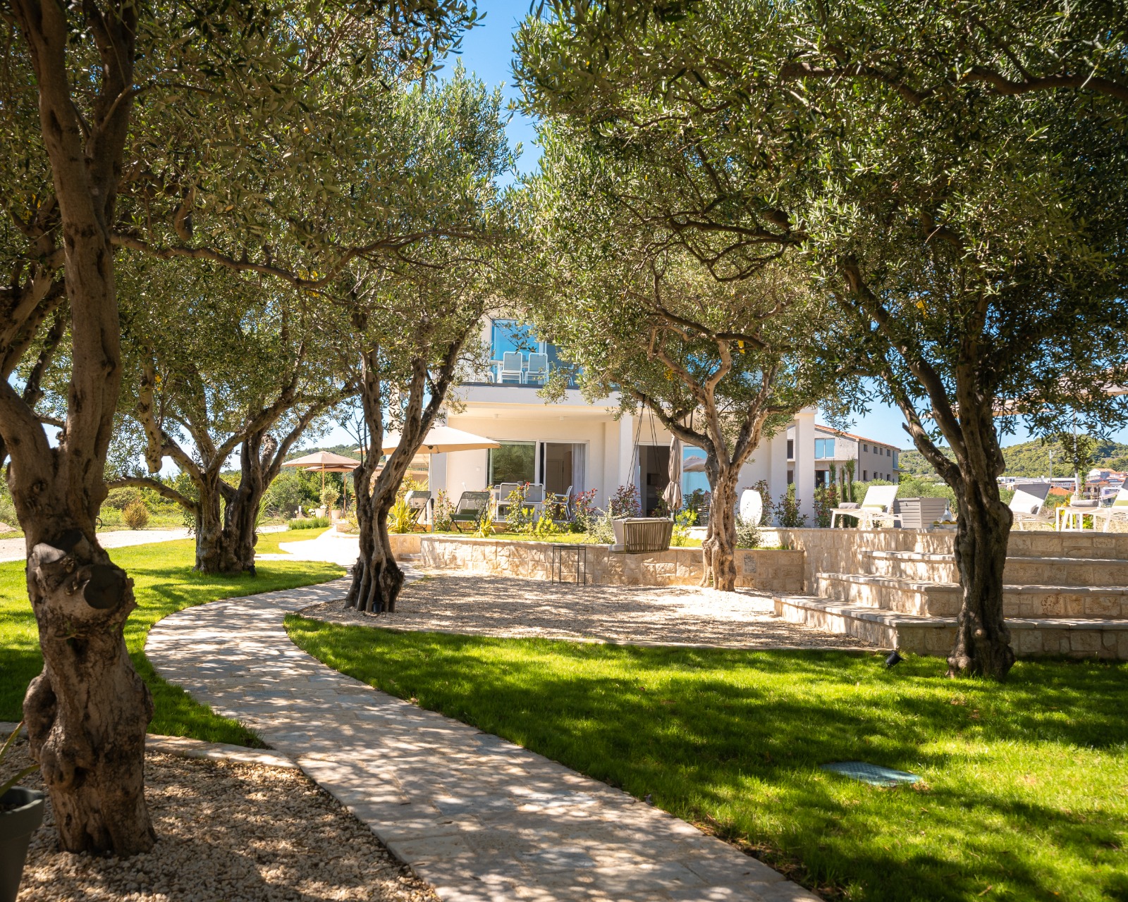 Blick in den Garten Blick vom Meer in den Garten zum Haus